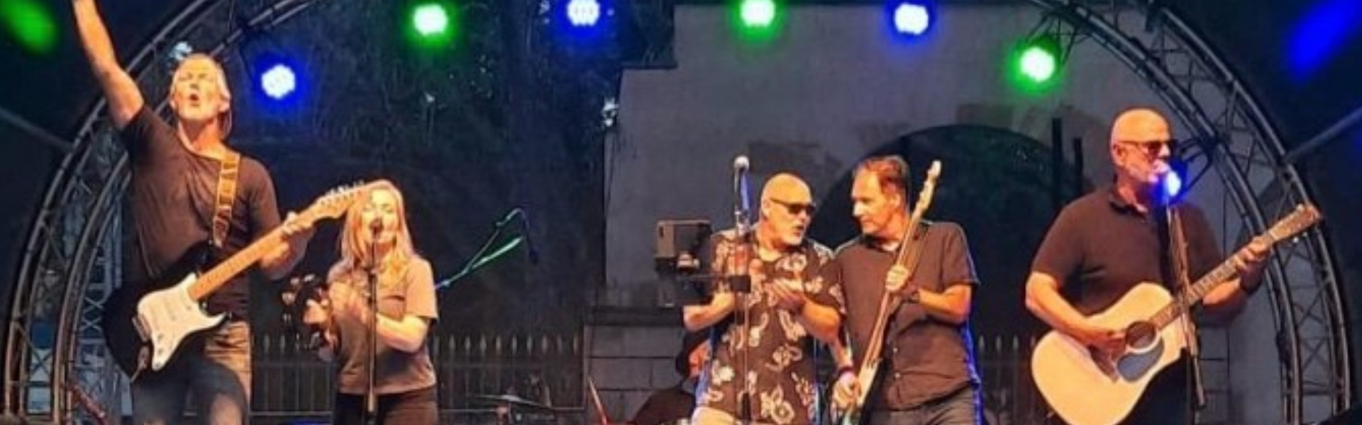 Mitsingkonzert supported by The POWE